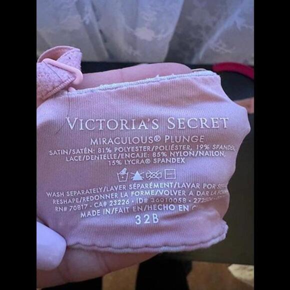 Floral Fantasy Lace Overlay Bra - Exquisite Comfort and Style - Picture 2 of 3